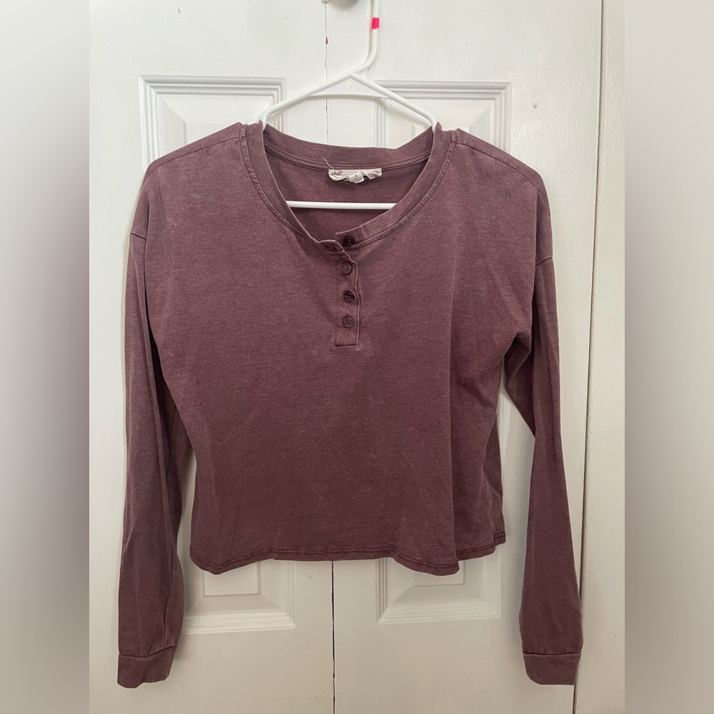 Pink rose small maroon/ purple quarter button up long sleeve